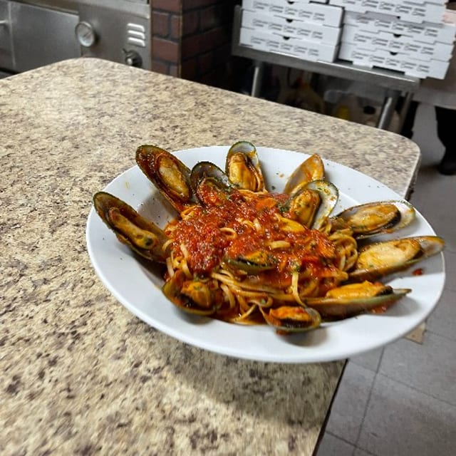 Mussels Alla Marinara Entree.